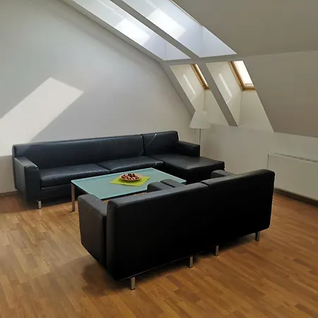 Ama Ubytovani Apartment *
